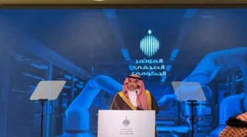 لعبة روبلوكس تهدد الأطفال.. وزير الإعلام يكشف مخالفات جسيمة ويقدم حلاً غير متوقع